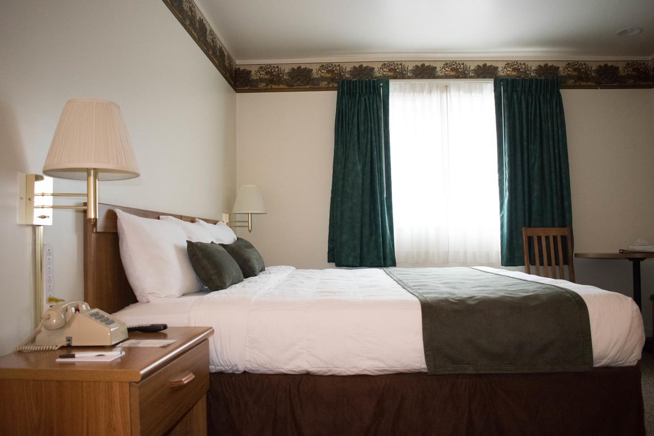 The Edge Hotel Welch Hill ภายนอก รูปภาพ